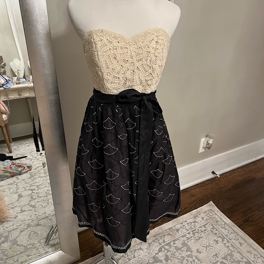 Anthropologie Meadow Rue strapless dress